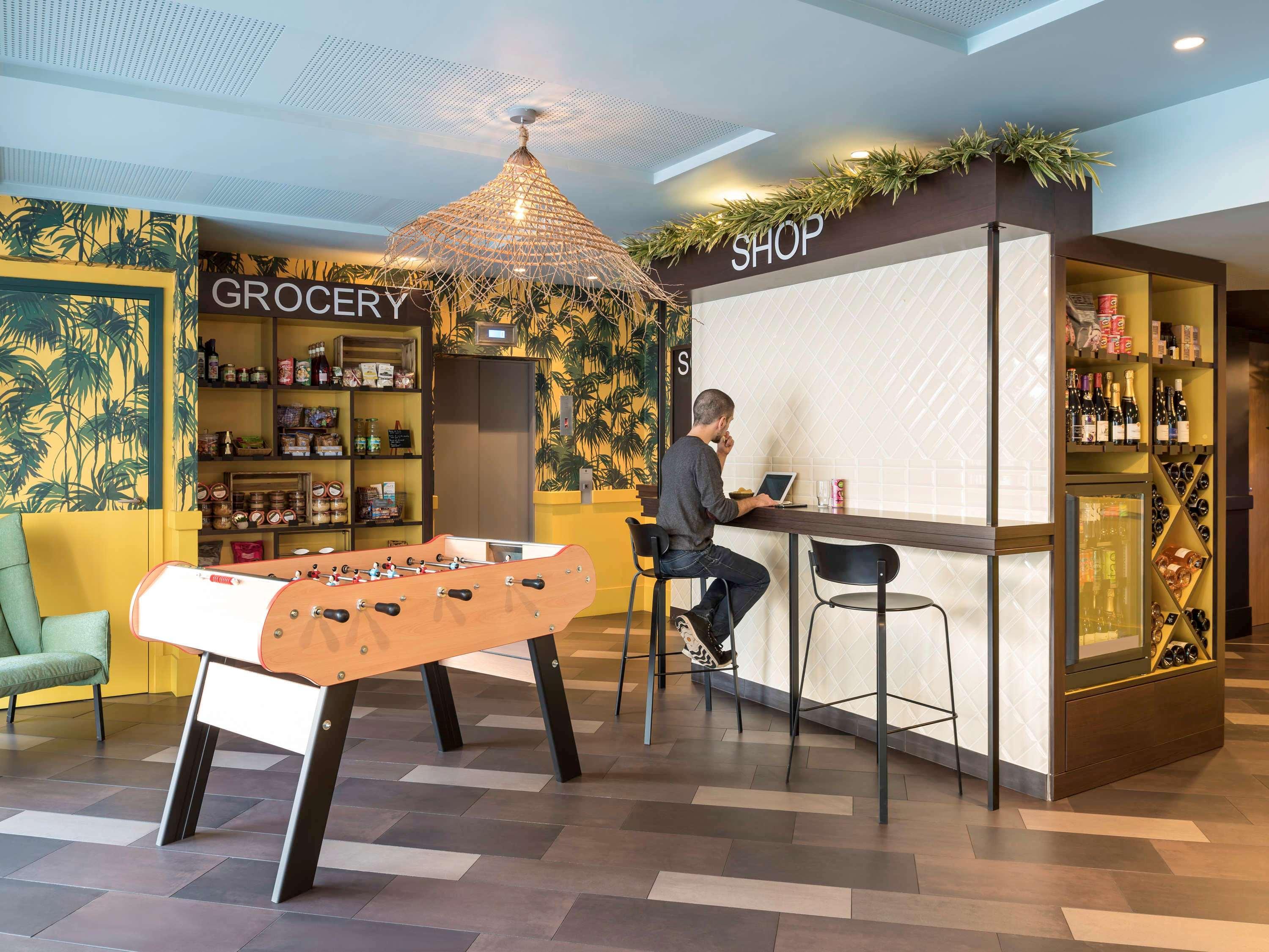 Aparthotel Adagio La Defense Courbevoie Ngoại thất bức ảnh