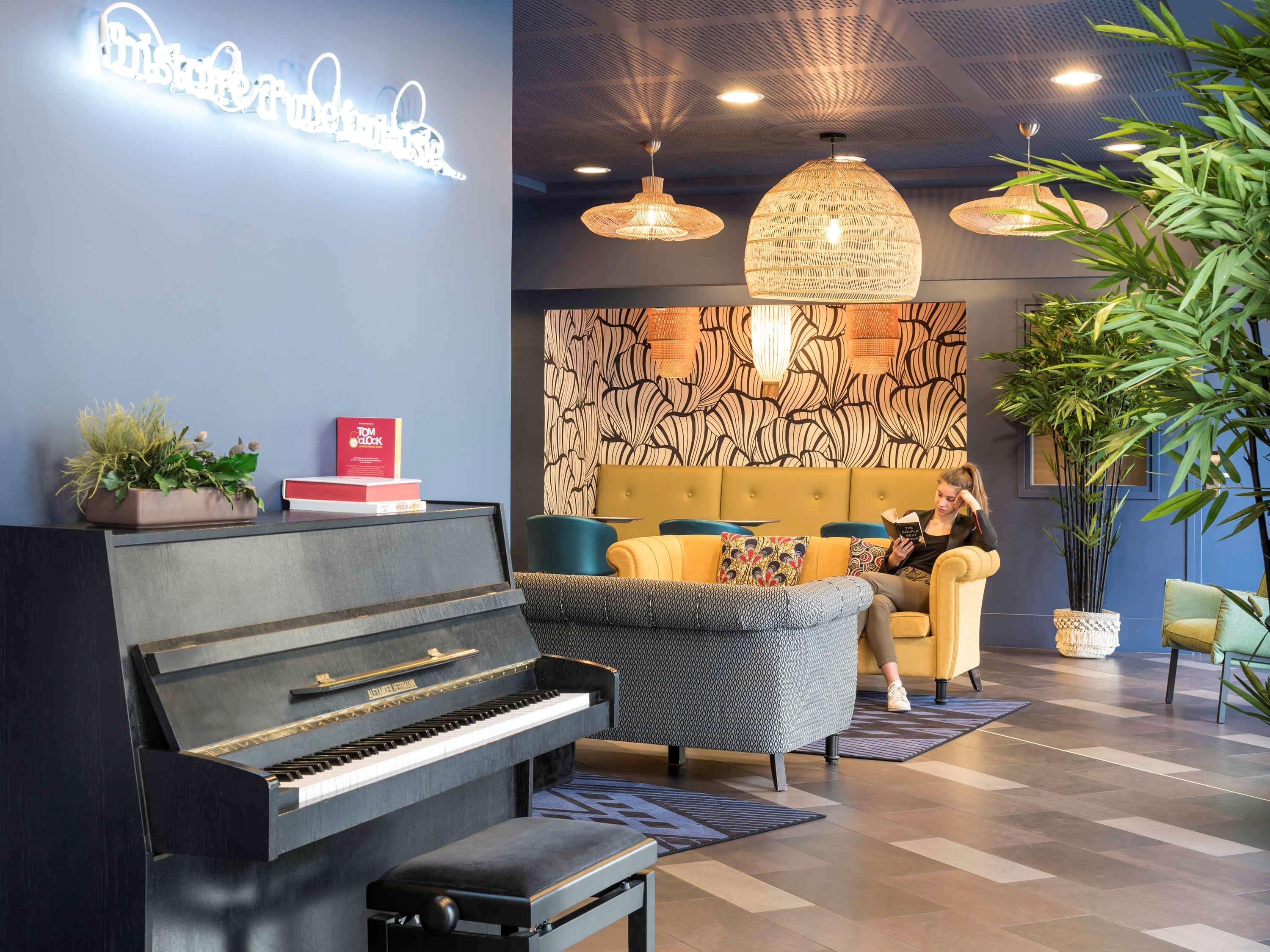 Aparthotel Adagio La Defense Courbevoie Ngoại thất bức ảnh