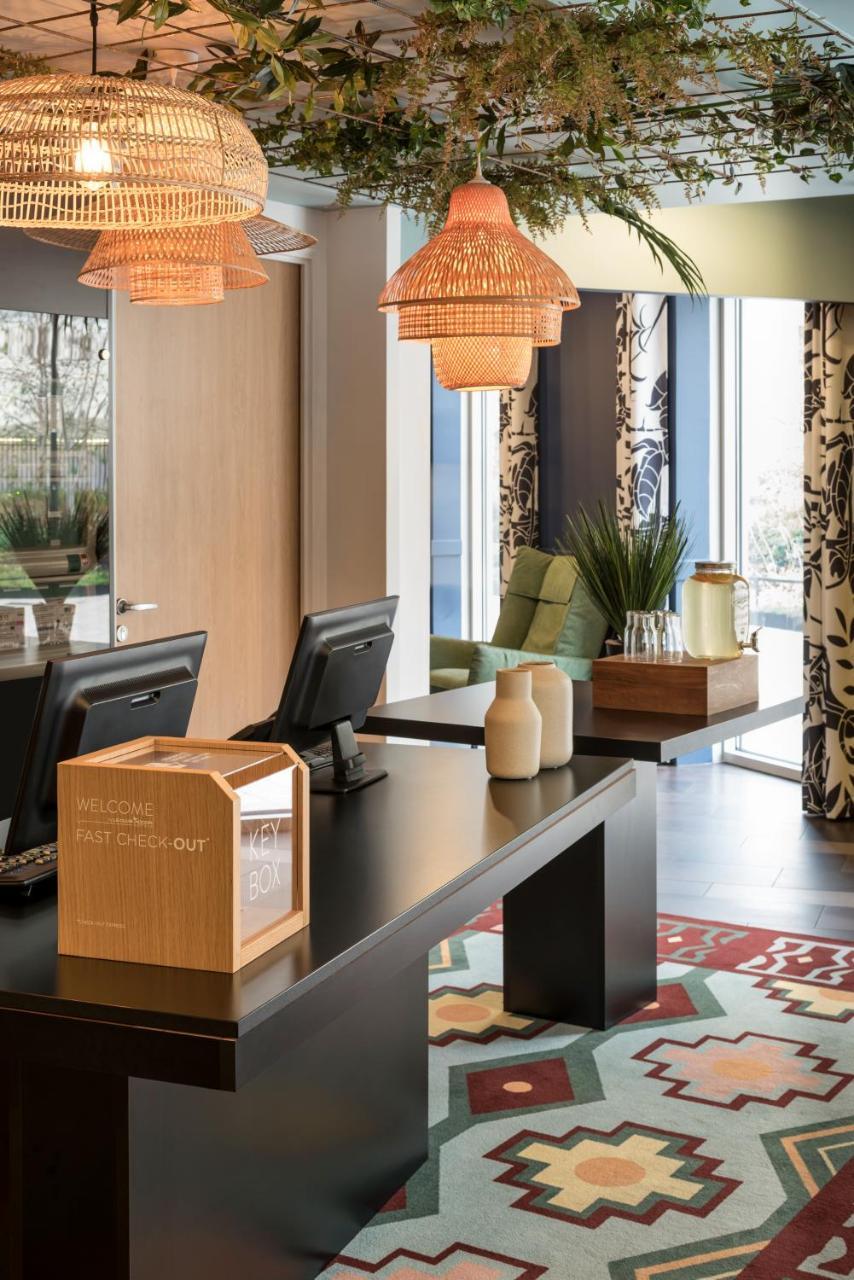 Aparthotel Adagio La Defense Courbevoie Ngoại thất bức ảnh